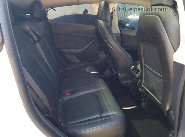 5YJYGDEE9LF011109 2020 TESLA MODEL White Vista de los asientos traseros