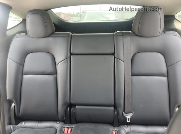 5YJYGDEE9LF032218 2020 TESLA MODEL White Vista de los asientos traseros