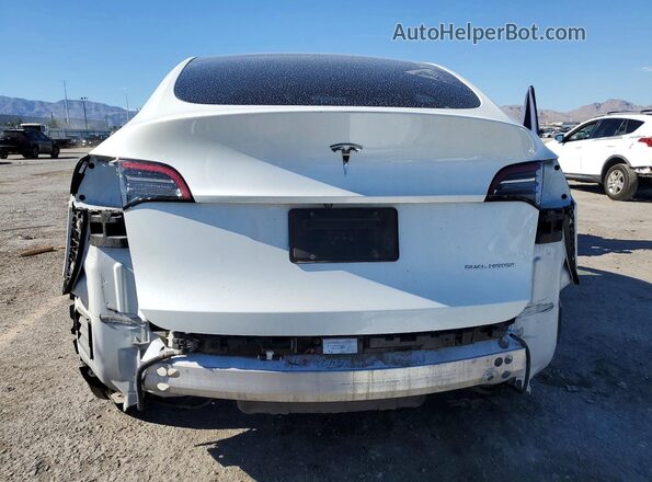 5YJYGDEE9MF160332 2021 TESLA MODEL White Rear view