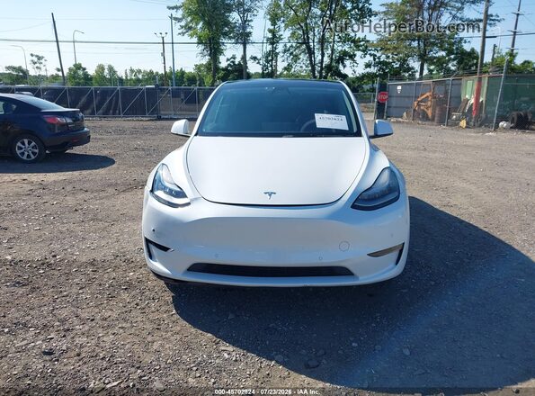 5YJYGDEEXMF188463 2021 TESLA MODEL Y Белый Вид подкапотного пространства
