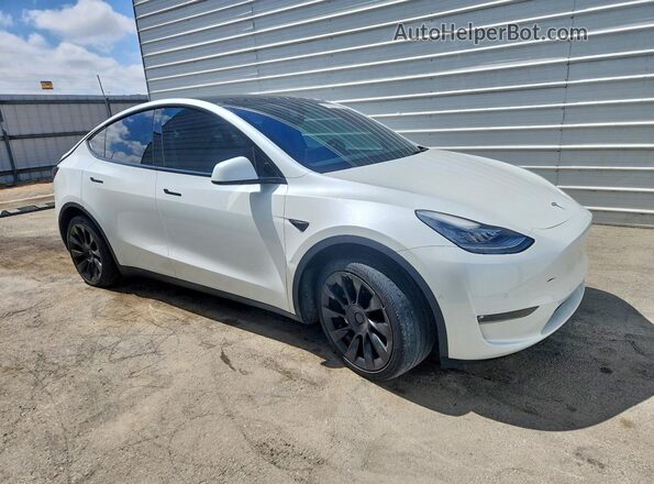 5YJYGDEEXMF218111 2021 TESLA MODEL White Przód prawy