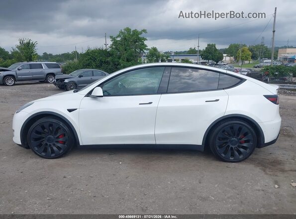 5YJYGDEF0LF028051 2020 TESLA MODEL Y White Սալոնի հետևի տեսք
