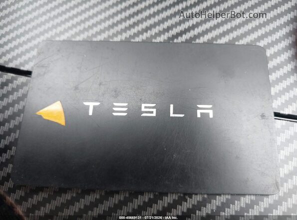 5YJYGDEF0LF028051 2020 TESLA MODEL Y White Հետևի տեսք