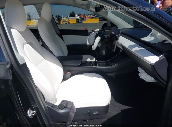 5YJYGDEF6LF058770 2020 TESLA MODEL Y Черный Вид салона спереди