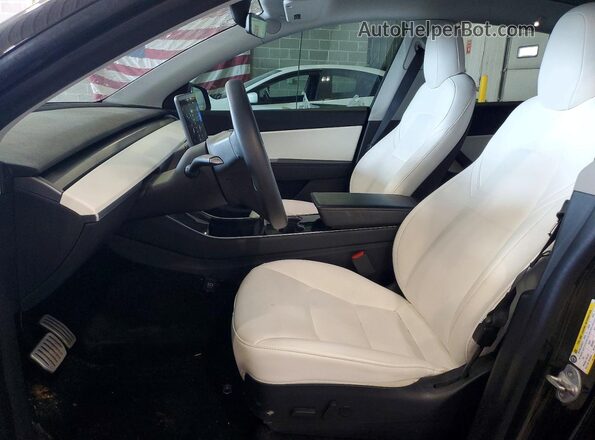 5YJYGDEF7LF034915 2020 TESLA MODEL Black Widok wnętrza z przodu