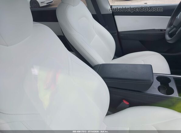 5YJYGDEF7MF211626 2021 TESLA MODEL Y Черный Вид салона спереди
