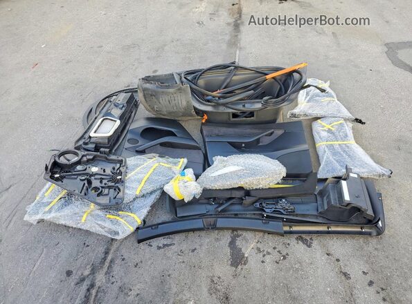 5YJYGDEF7MF249034 2021 TESLA MODEL Black Vista del compartimento del motor