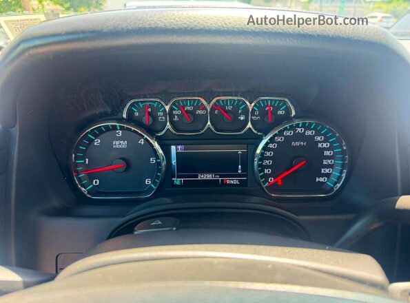 1GNSKHKC4JR238205 2018 CHEVROLET SUBURBAN Charcoal Instrument cluster view