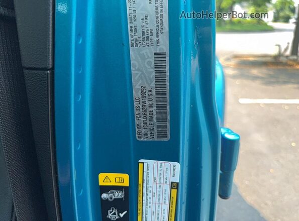 1C4RJXR62RW199292 2024 JEEP WRANGLER Blue Սալոնի հետևի տեսք