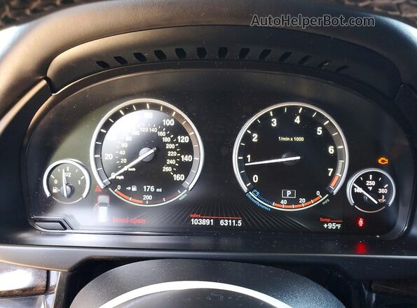 5UXKR6C50H0J84746 2017 BMW X5 Black Widok tylnych siedzeń