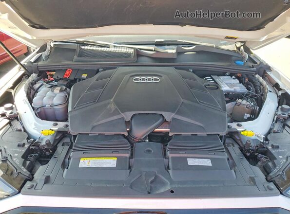 WA1LXAF70LD011817 2020 AUDI Q7 White Vista de la etiqueta del VIN