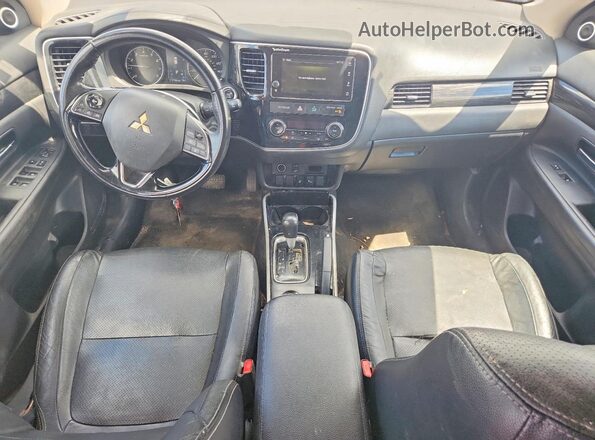 JA4AD3A32HZ070846 2017 MITSUBISHI OUTLANDER Gray Вид панелі приладів