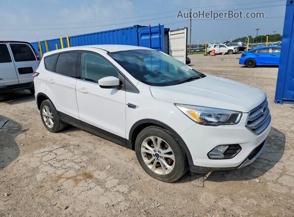 1FMCU0GD1HUE90085 2017 FORD ESCAPE White Вид спереду