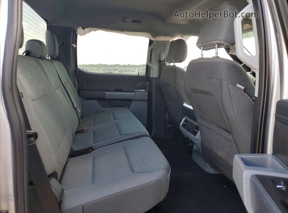 1FTFW3L80RKE29426 2024 FORD F150 Серебряный Вид задней части салона