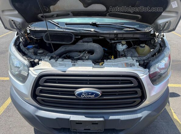 1FDZX2XM7GKB41228 2016 FORD TRANSIT Silver Widok wnętrza z przodu