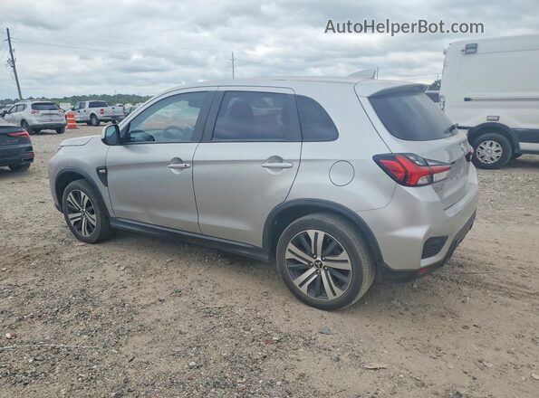 JA4ARUAU6PU010211 2023 MITSUBISHI OUTLANDER Серебряный Задняя правая четверть