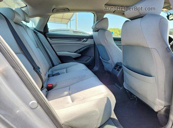 1HGCV3F44LA001517 2020 HONDA ACCORD Silver Rear interior view