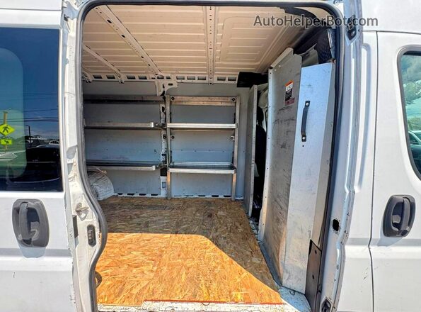 3C6TRVDG6KE546519 2019 RAM PROMASTER Белый Вид сзади