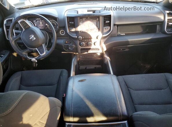 1C6RREBT7KN763535 2019 RAM 1500 Gray Widok zestawu wskaźników