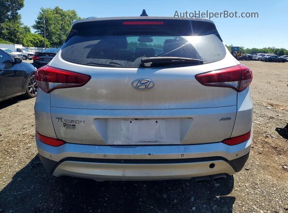 KM8J3CA24JU687311 2018 HYUNDAI TUCSON Silver Widok wnętrza z przodu