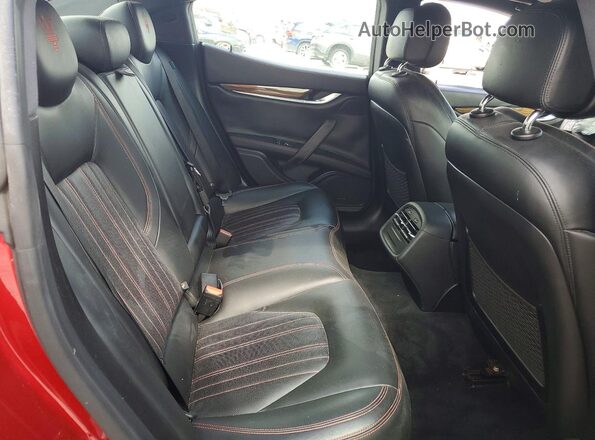 ZAM57RTL0H1196406 2017 MASERATI GHIBLI Red Vista interior trasera