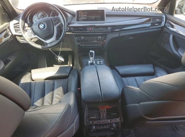 5UXKT0C55H0S80614 2017 BMW X5 White Widok zestawu wskaźników