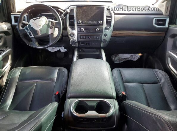 1N6AA1ED6MN501256 2021 NISSAN TITAN Red Սարքավորումների վահանակի տեսք