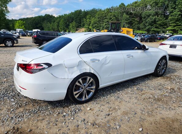 W1KAF4HB4PR138510 2023 MERCEDES-BENZ C White Przód prawy
