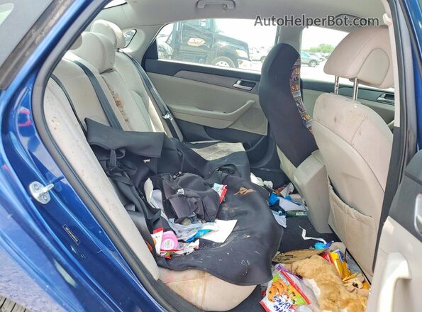 5NPE24AF5HH487530 2017 HYUNDAI SONATA Blue Вид задньої частини салону