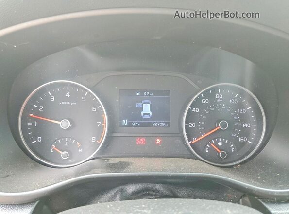 KNDPMCAC4L7750624 2020 KIA SPORTAGE Silver უკანა სავარძლების ხედი