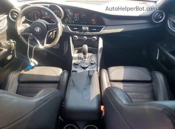 ZARFAECN8H7560028 2017 ALFA ROMEO GIULIA Blue ხელსაწყოთა პანელის ხედი