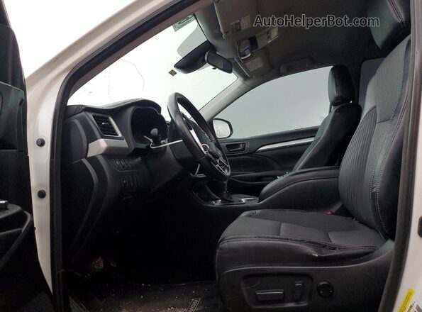 5TDZZRFH5HS200850 2017 TOYOTA HIGHLANDER White Dashboard view
