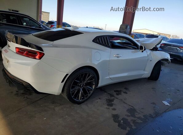 1G1FB1RS2G0132212 2016 CHEVROLET CAMARO White Front right