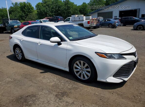 4T1B11HK0JU641494 2018 TOYOTA CAMRY White Vista frontal