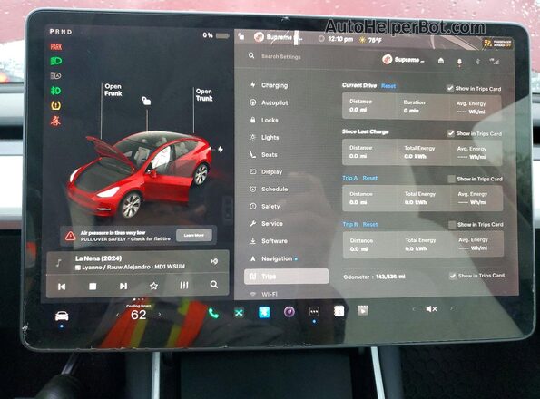 5YJYGDEDXMF110532 2021 TESLA MODEL Red Rear seats view