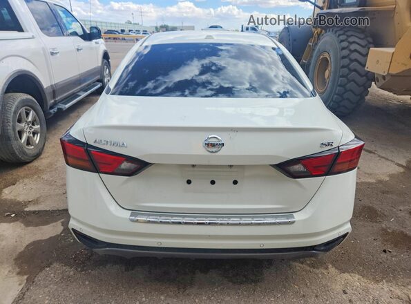 1N4BL4CVXNN327102 2022 NISSAN ALTIMA White Սալոնի դիմացի տեսք