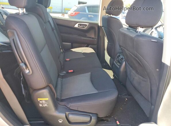 5N1DR2MN1HC608544 2017 NISSAN PATHFINDER Silver Вид підкапотного простору