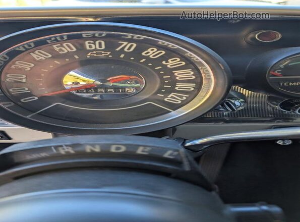VC57K102611 1957 CHEVROLET BEL White Вид щитка приладів