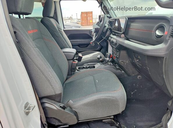 1C4PJXFG5TW236041 2026 JEEP WRANGLER White Вид салону спереду