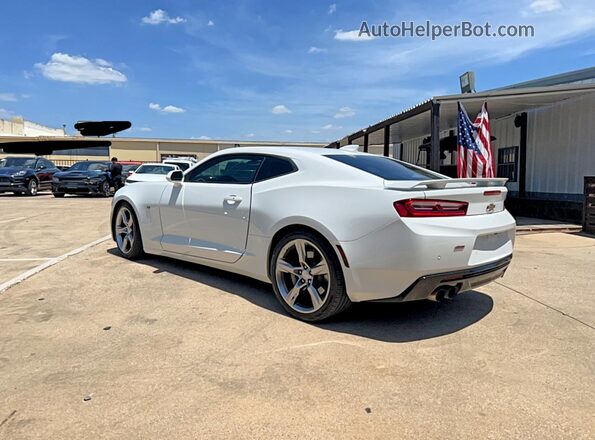 1G1FH1R73J0131328 2018 CHEVROLET CAMARO White წინა მარჯვენა