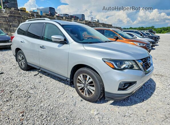 5N1DR2MM5HC659326 2017 NISSAN PATHFINDER Silver Widok z przodu