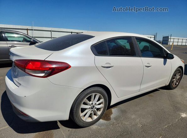 3KPFL4A71HE013024 2017 KIA FORTE White Առջևի աջ