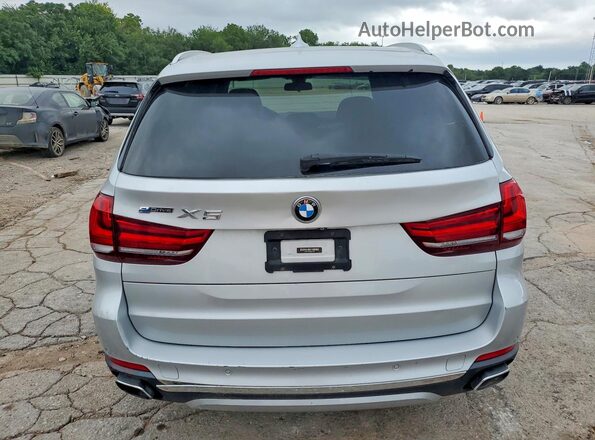 5UXKT0C51G0F74755 2016 BMW X5 Silver Front interior view