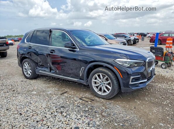 5UXCR4C00P9P36995 2023 BMW X5 Black Widok z przodu