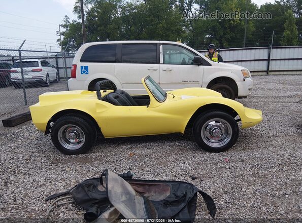 6319423 1970 VOLKSWAGEN BEETLE Yellow Widok wnętrza 360 stopni
