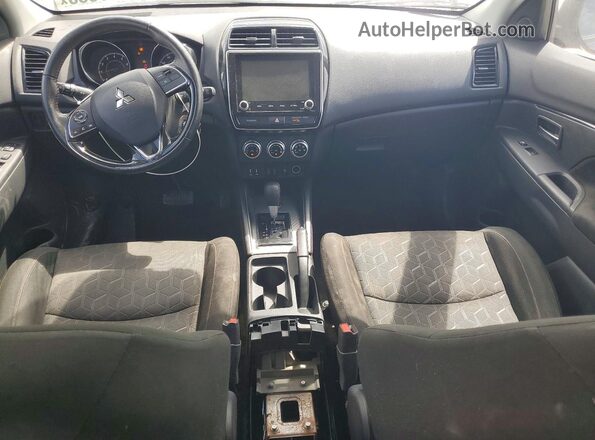 JA4ARUAU4PU011485 2023 MITSUBISHI OUTLANDER Угольный Вид щитка приборов