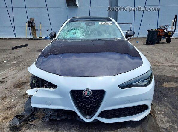 ZARFAMAN6K7599575 2019 ALFA ROMEO GIULIA White Հետևի տեսք
