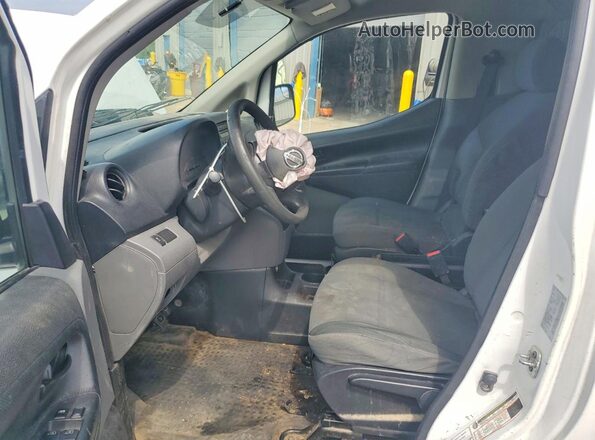 3N6CM0KN0HK705120 2017 NISSAN NV White Vista del salpicadero