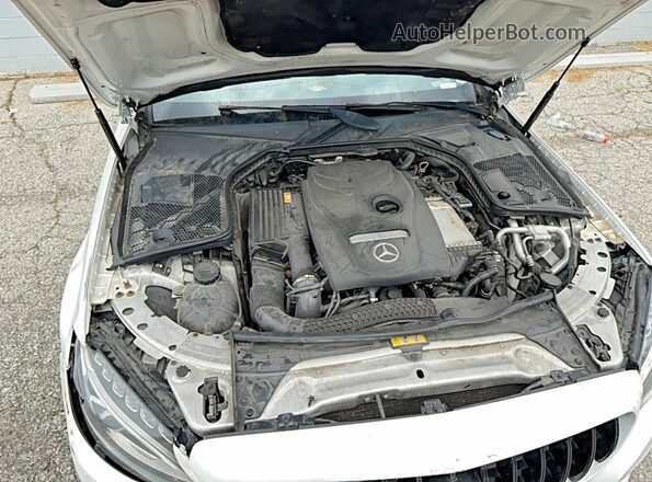 WDDWJ4JB7JF639589 2018 MERCEDES-BENZ C White Առջևի վահանակի տեսք