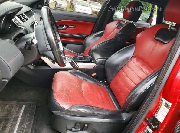 SALVD2BG6HH177741 2017 LAND ROVER RANGE Красный Вид панели приборов